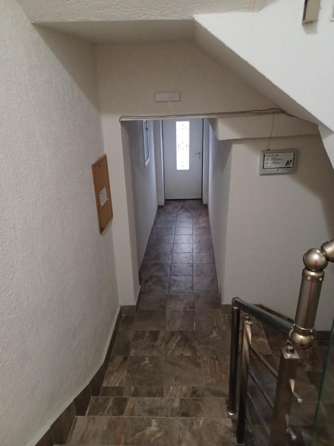 Tara Deluxe Apartment Várna Kültér fotó